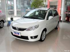 昌河铃木 利亚纳A6 2015款 两厢 1.5L 自动梦想型