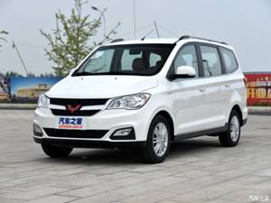 上汽通用五菱 五菱宏光 2015款 1.5L S1 豪华型